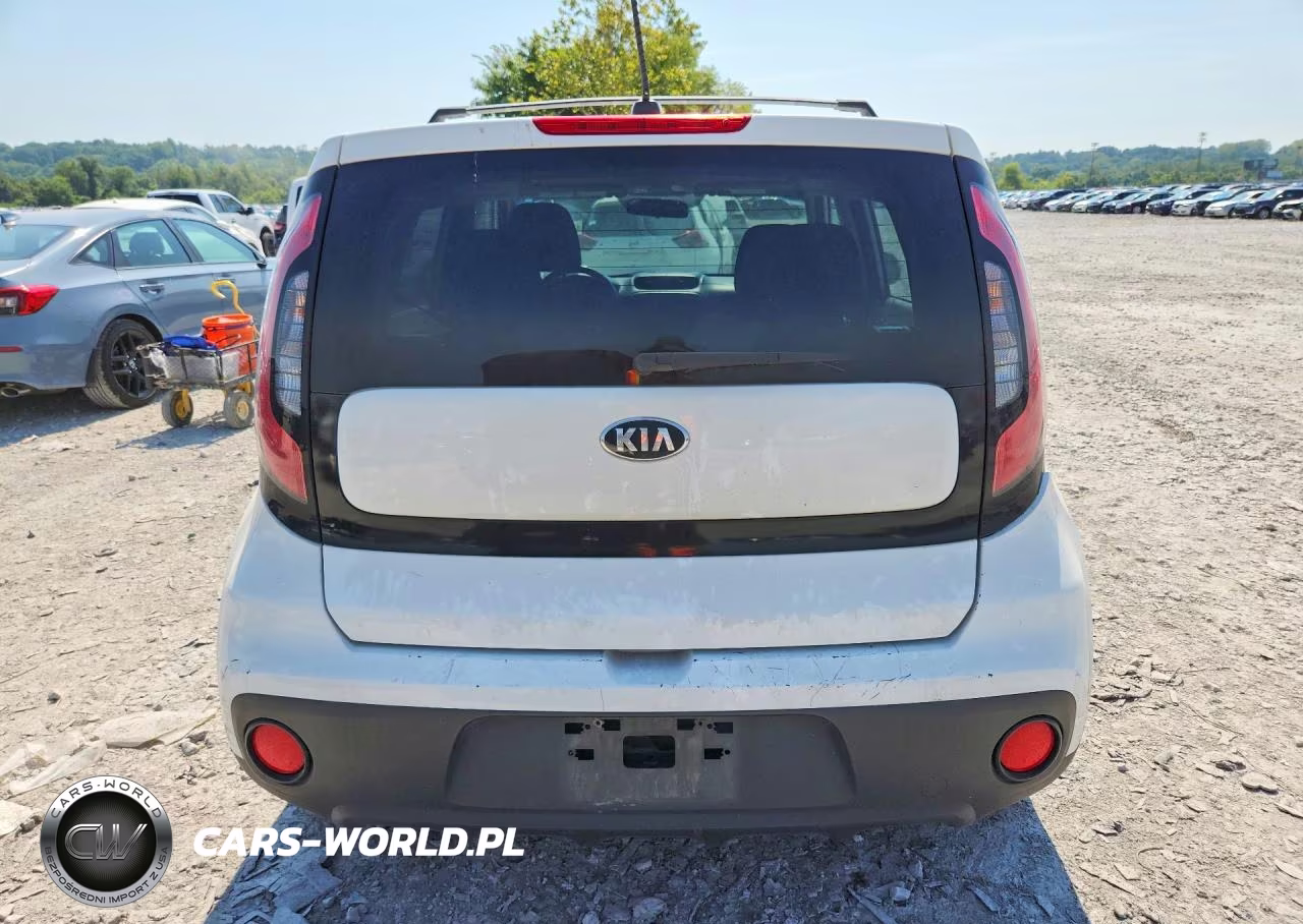 2017 Kia Soul Base VIN:KNDJN2A27H7476542 - 6