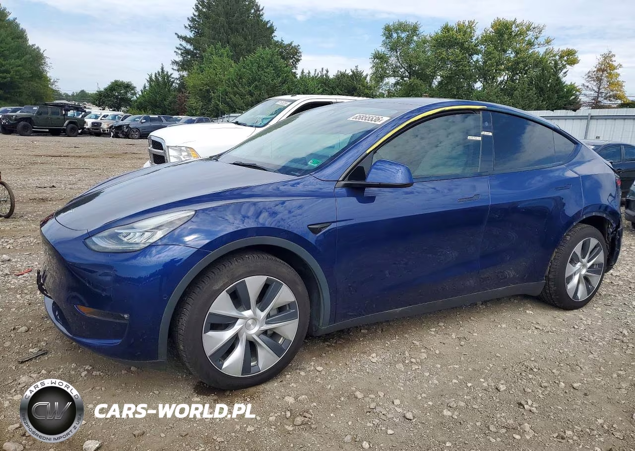 2022 Tesla Model Y VIN:7SAYGDEE4NF458310 - 1