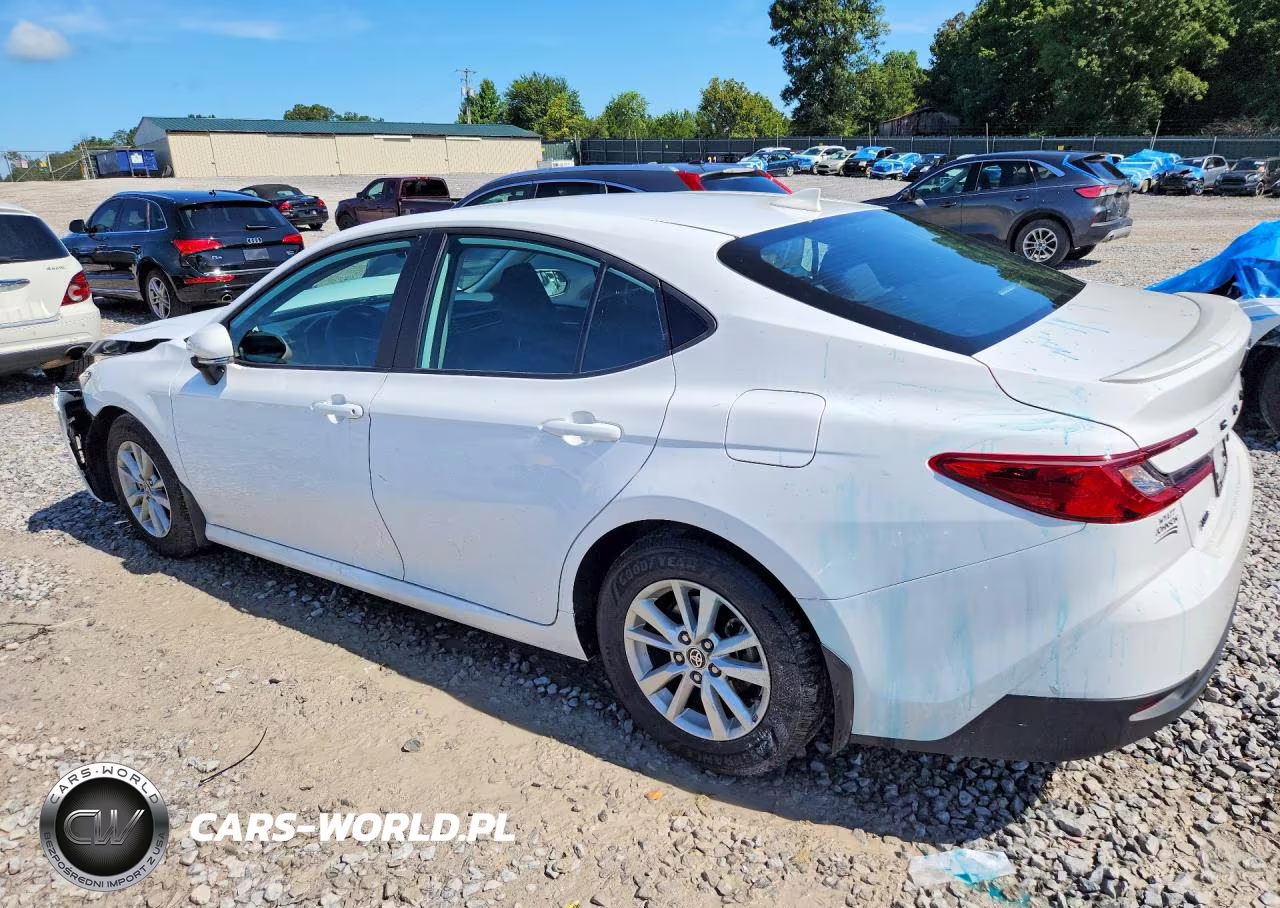 2025 Toyota Camry Le VIN:4T1DAACK5SU623185 - 2