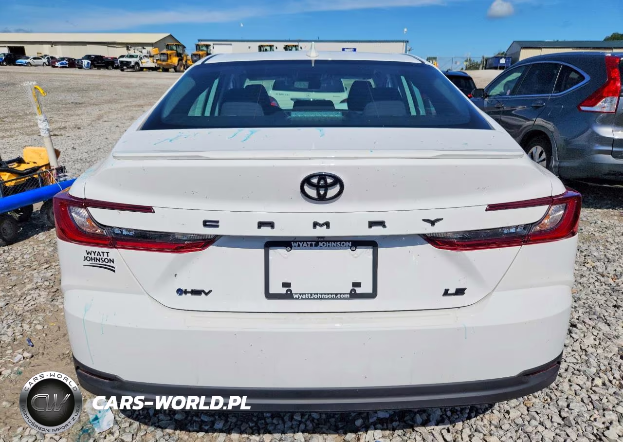 2025 Toyota Camry Le VIN:4T1DAACK5SU623185 - 6