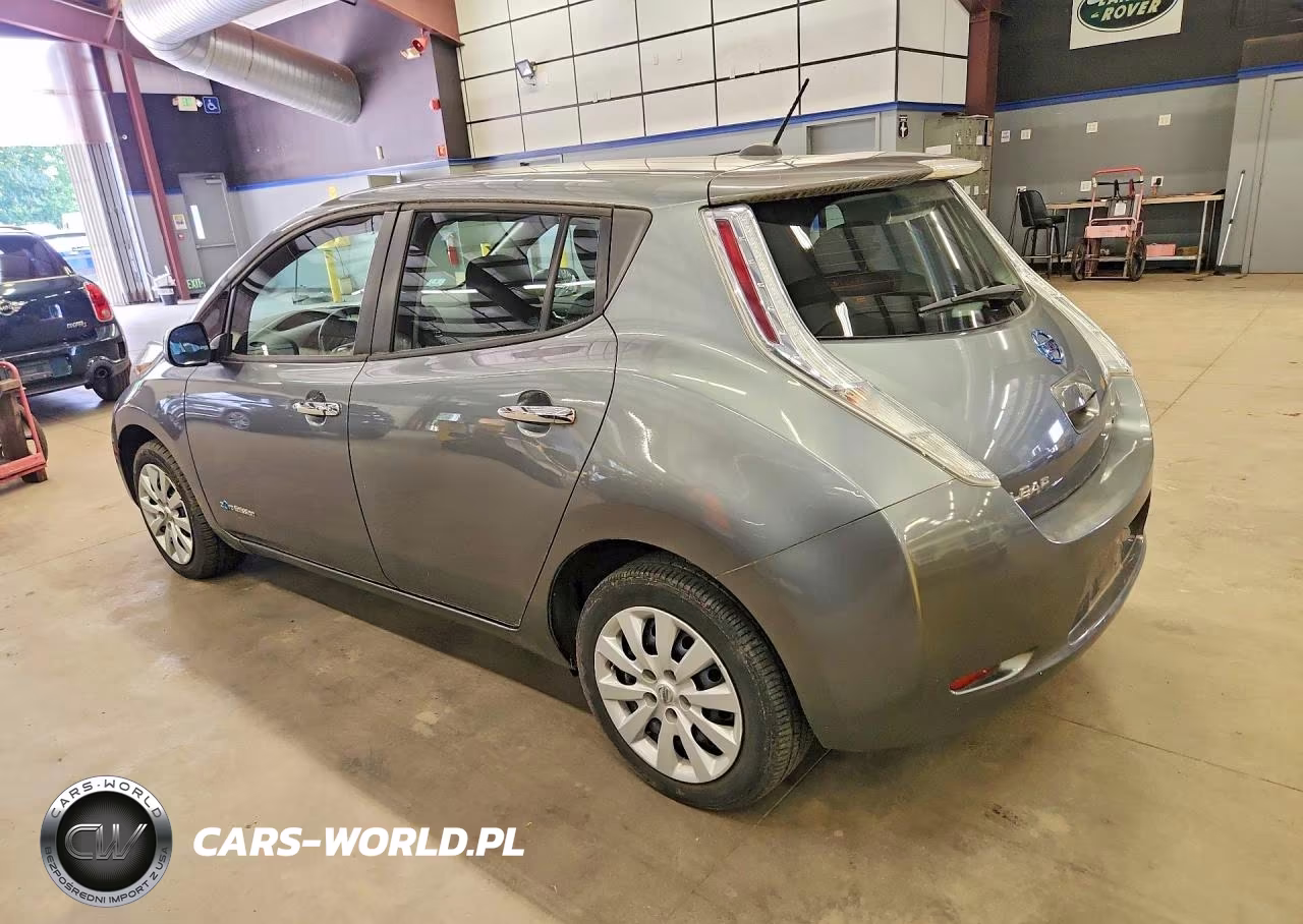 2015 Nissan Leaf S VIN:1N4AZ0CP7FC319329 - 2