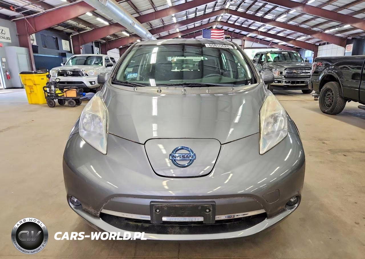 2015 Nissan Leaf S VIN:1N4AZ0CP7FC319329 - 5