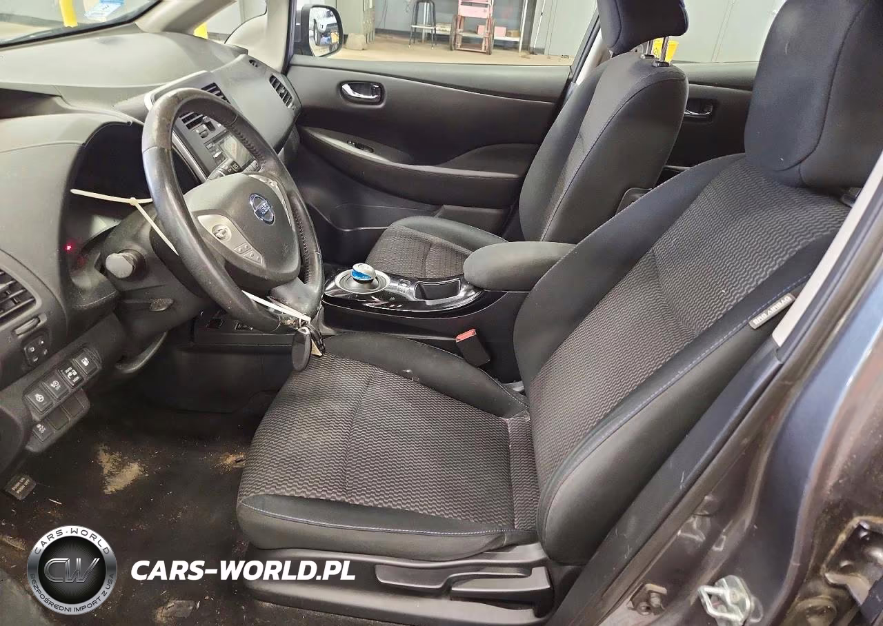 2015 Nissan Leaf S VIN:1N4AZ0CP7FC319329 - 7