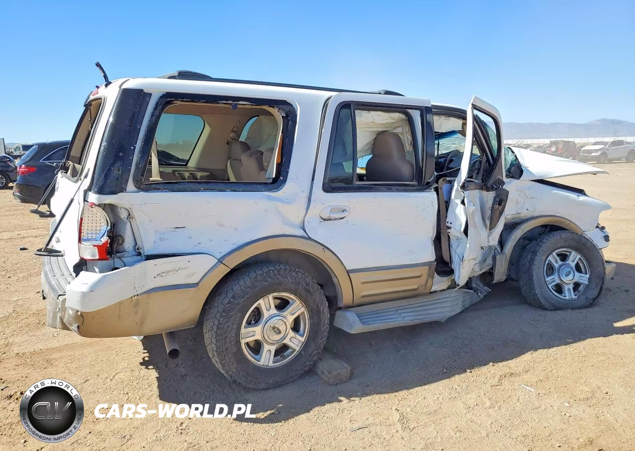 2004 Ford Expedition Eddie Bauer VIN:1FMFU18L54LB32822 - 3
