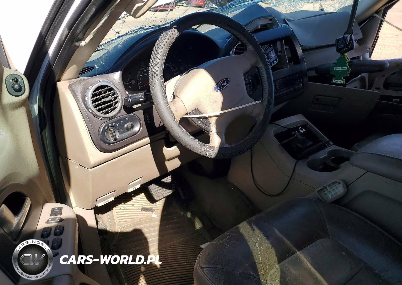 2004 Ford Expedition Eddie Bauer VIN:1FMFU18L54LB32822 - 8