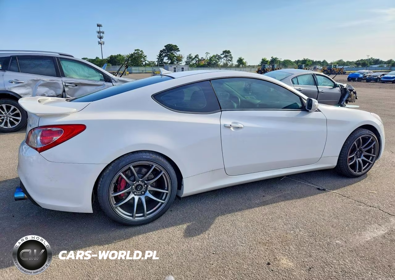 2012 Hyundai Genesis Coupe 3.8 Track VIN:KMHHU6KH1CU079362 - 3