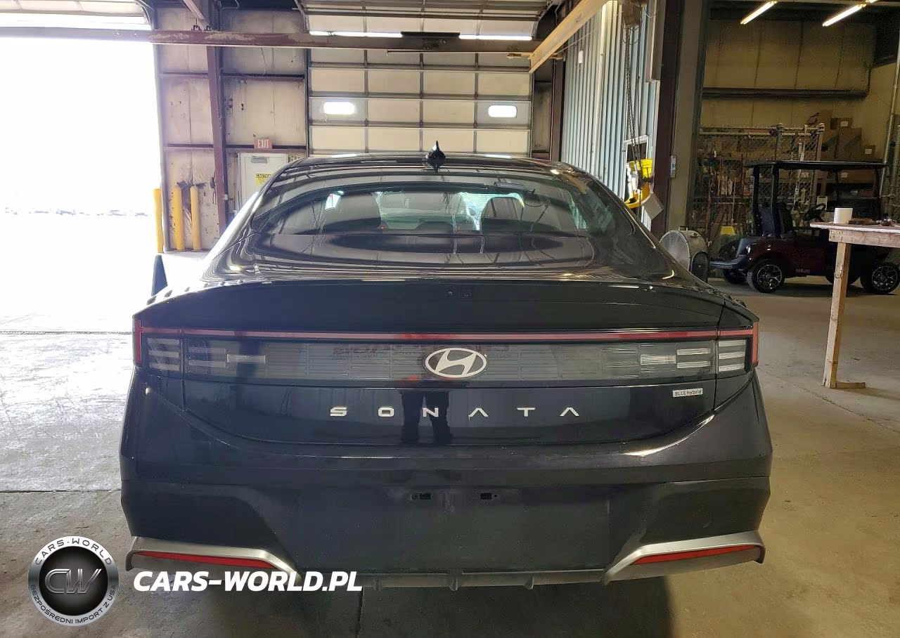 2026 Hyundai Sonata Hybrid Blue VIN:KMHL24JJ4TA160138 - 6
