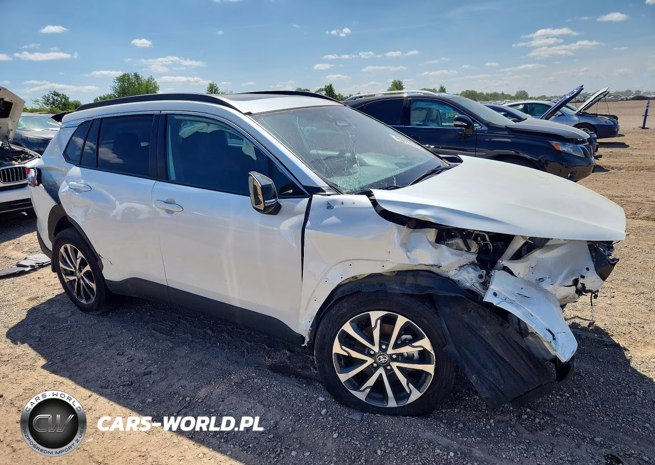 2025 Toyota Corolla Cross Xle VIN:7MUDAABGXSV127133 - 4