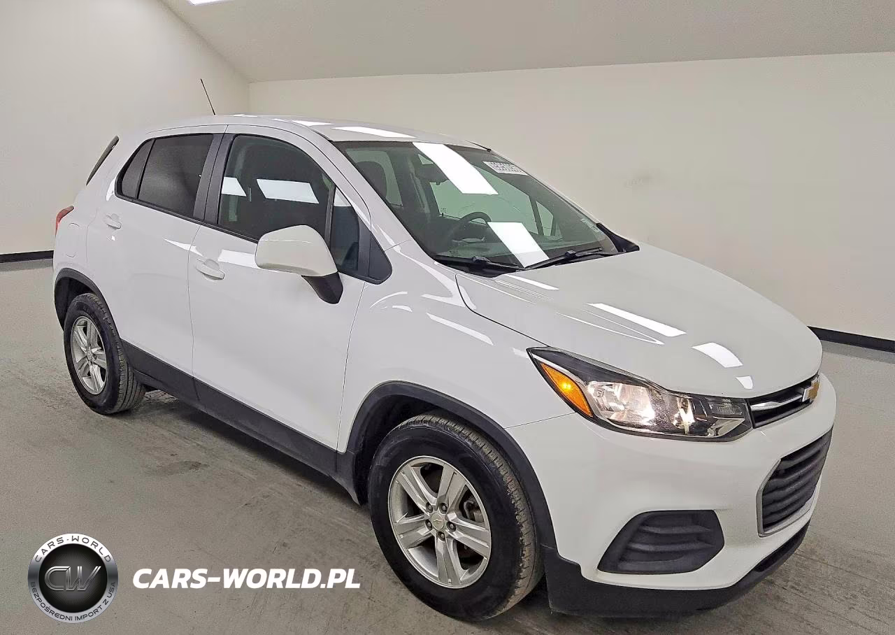 2022 Chevrolet Trax Ls VIN:KL7CJKSM3NB543034 - 4