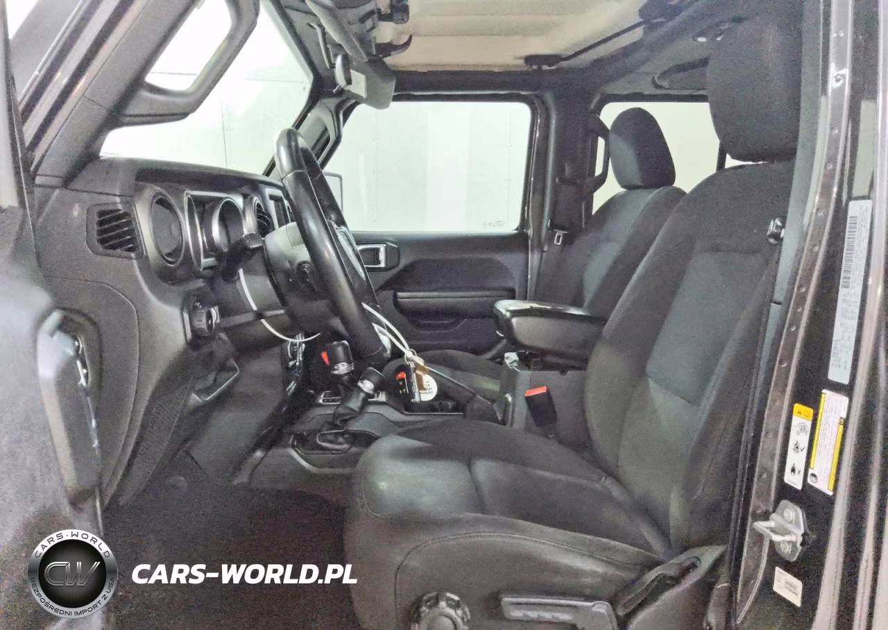 2018 Jeep Wrangler Unlimited Sport VIN:1C4HJXDG7JW117721 - 7