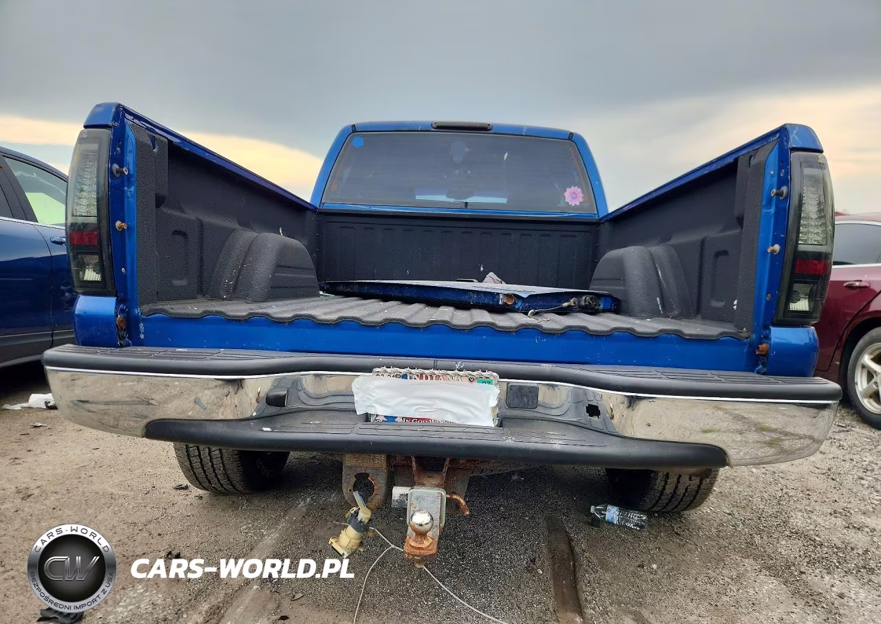 2004 Chevrolet Silverado C1500 VIN:2GCEC19V241158108 - 6
