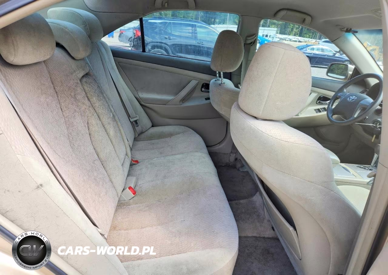 2010 Toyota Camry Le VIN:4T1BF3EK6AU003171 - 10