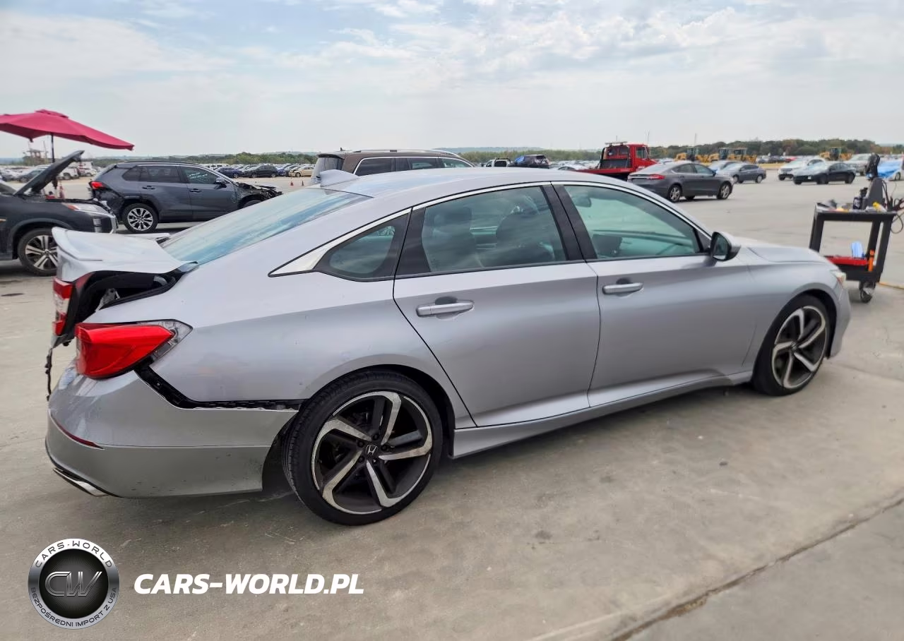 2019 Honda Accord Sport VIN:1HGCV1F35KA138329 - 3