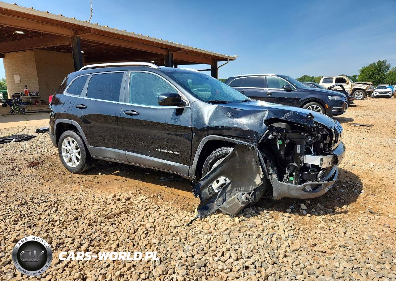 2016 Jeep Cherokee Latitude VIN:1C4PJLCB9GW230671 - 4