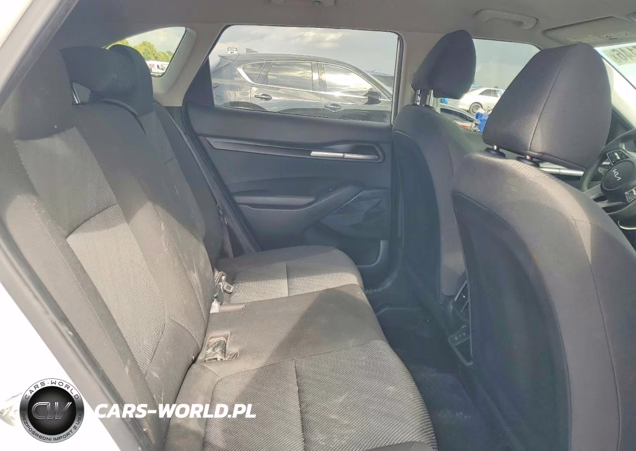 2024 Kia Seltos Lx VIN:KNDEPCAA6R7639854 - 11