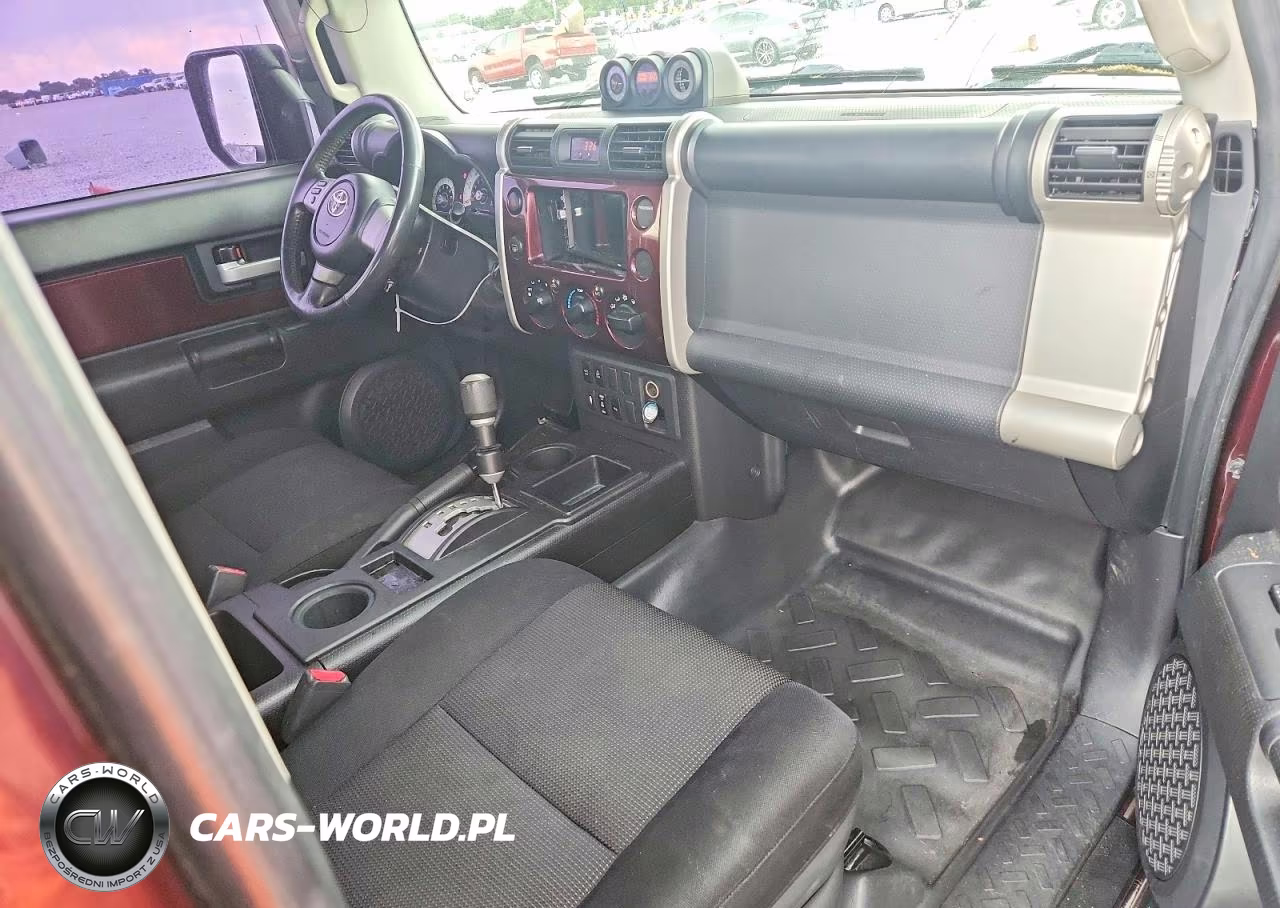 2007 Toyota Fj Cruiser Base VIN:JTEZU11F370018356 - 8