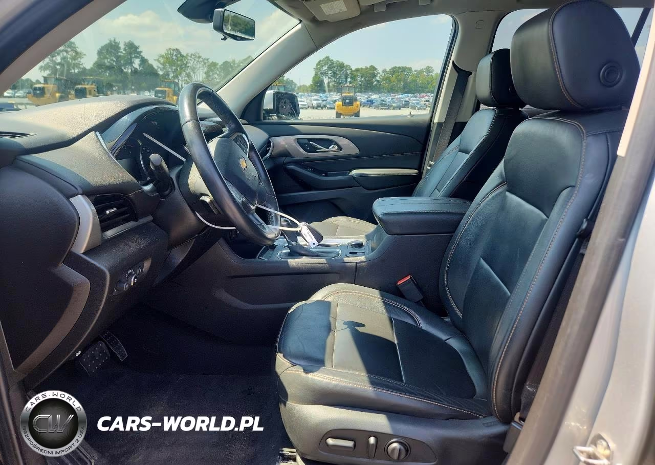 2019 Chevrolet Traverse Lt VIN:1GNERHKW8KJ277561 - 7