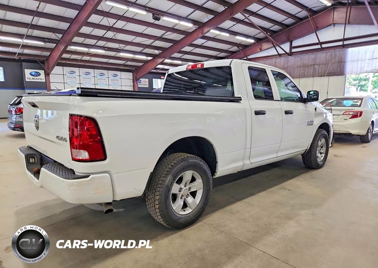 2018 Ram 1500 St VIN:1C6RR7FG3JS215315 - 3