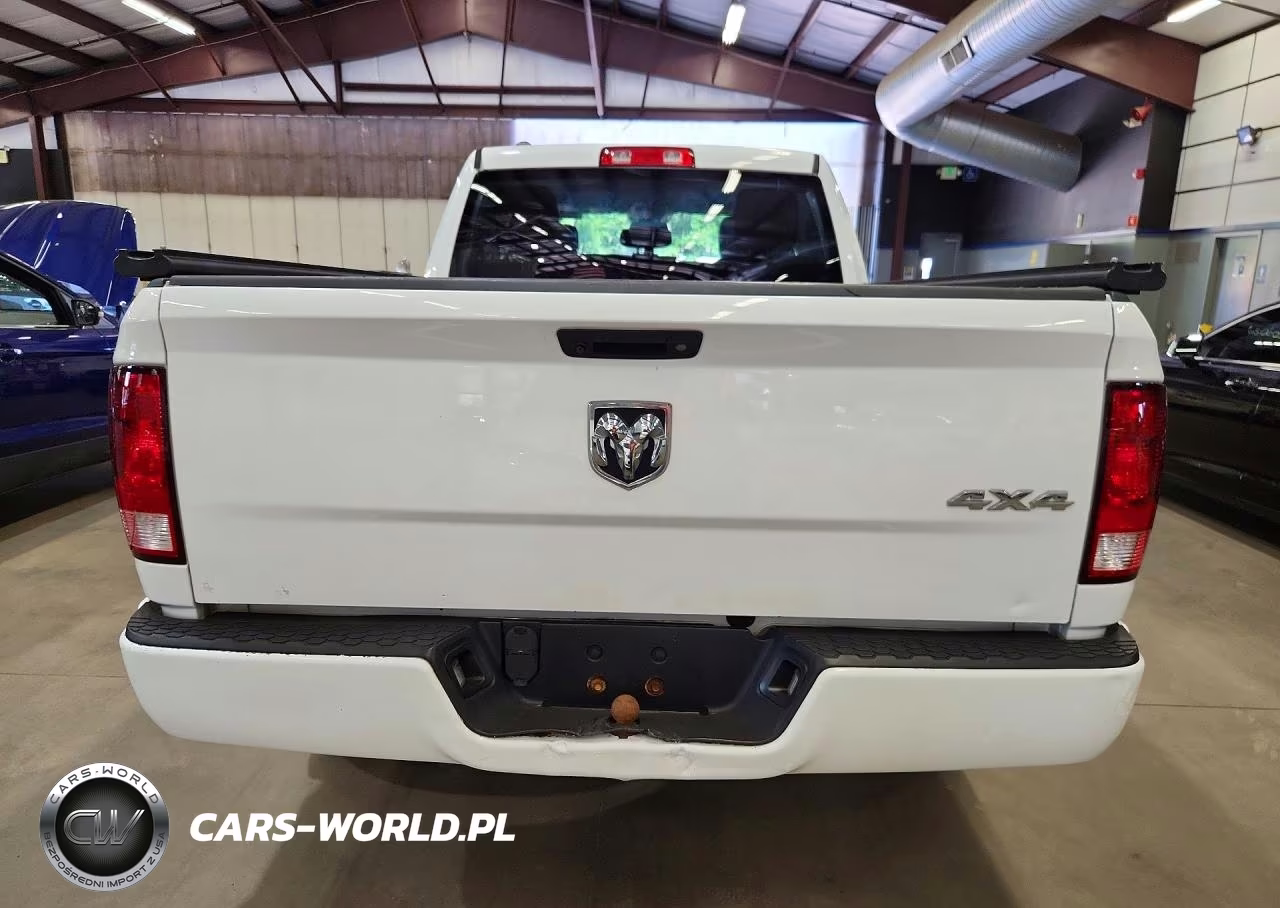 2018 Ram 1500 St VIN:1C6RR7FG3JS215315 - 6