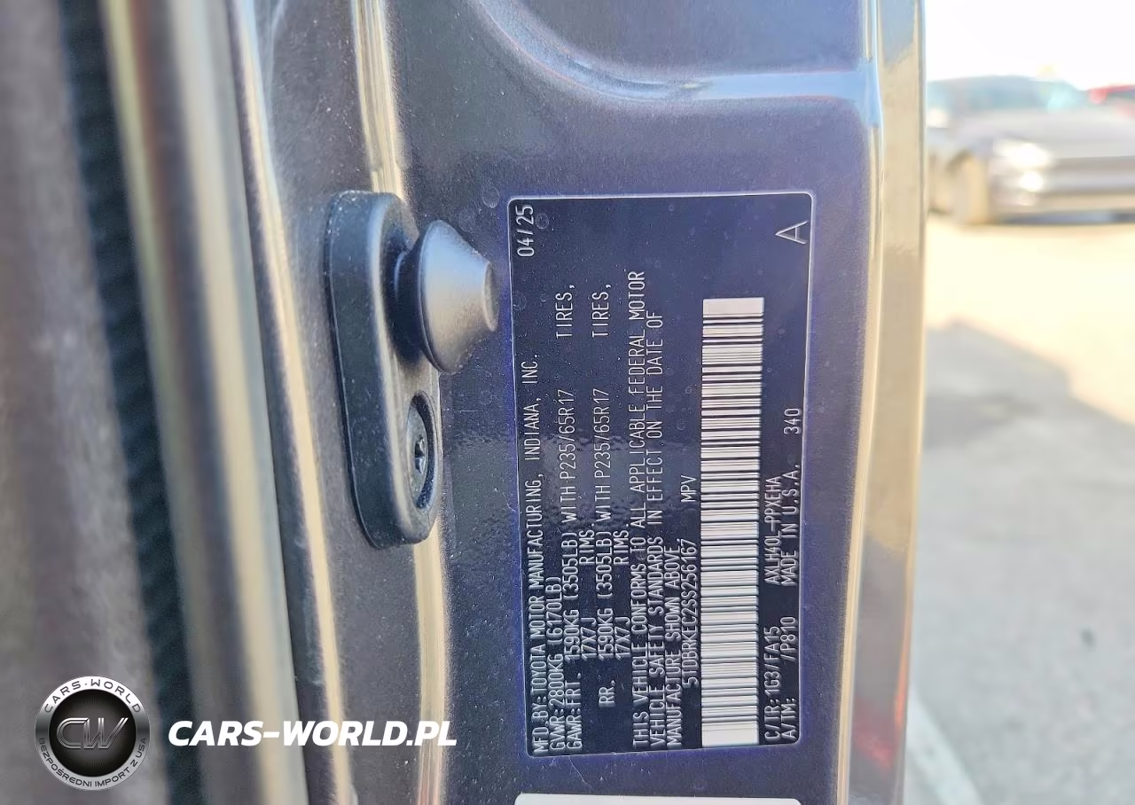 2025 Toyota Sienna Le VIN:5TDBRKEC2SS256167 - 14