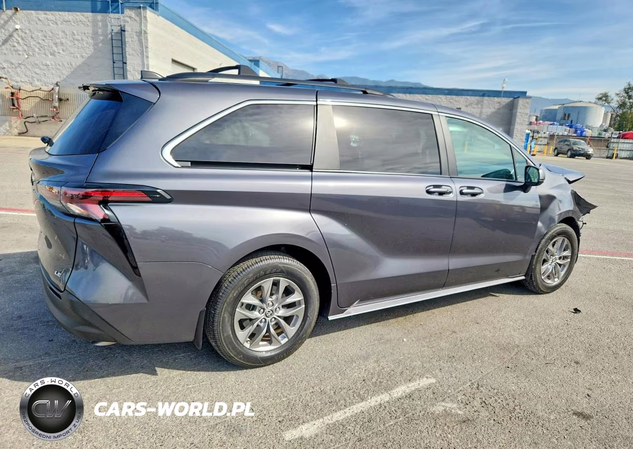 2025 Toyota Sienna Le VIN:5TDBRKEC2SS256167 - 3