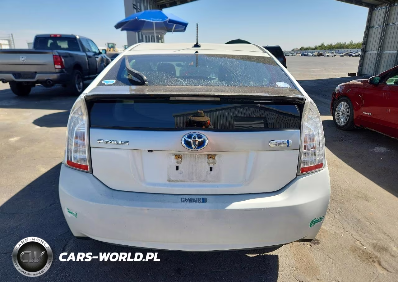 2014 Toyota Prius Plug-In Hybrid Base VIN:JTDKN3DP2E3051024 - 6