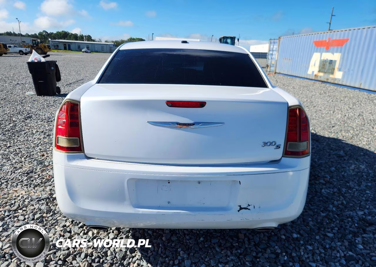 2013 Chrysler 300 300S V6 VIN:2C3CCABG9DH743203 - 6