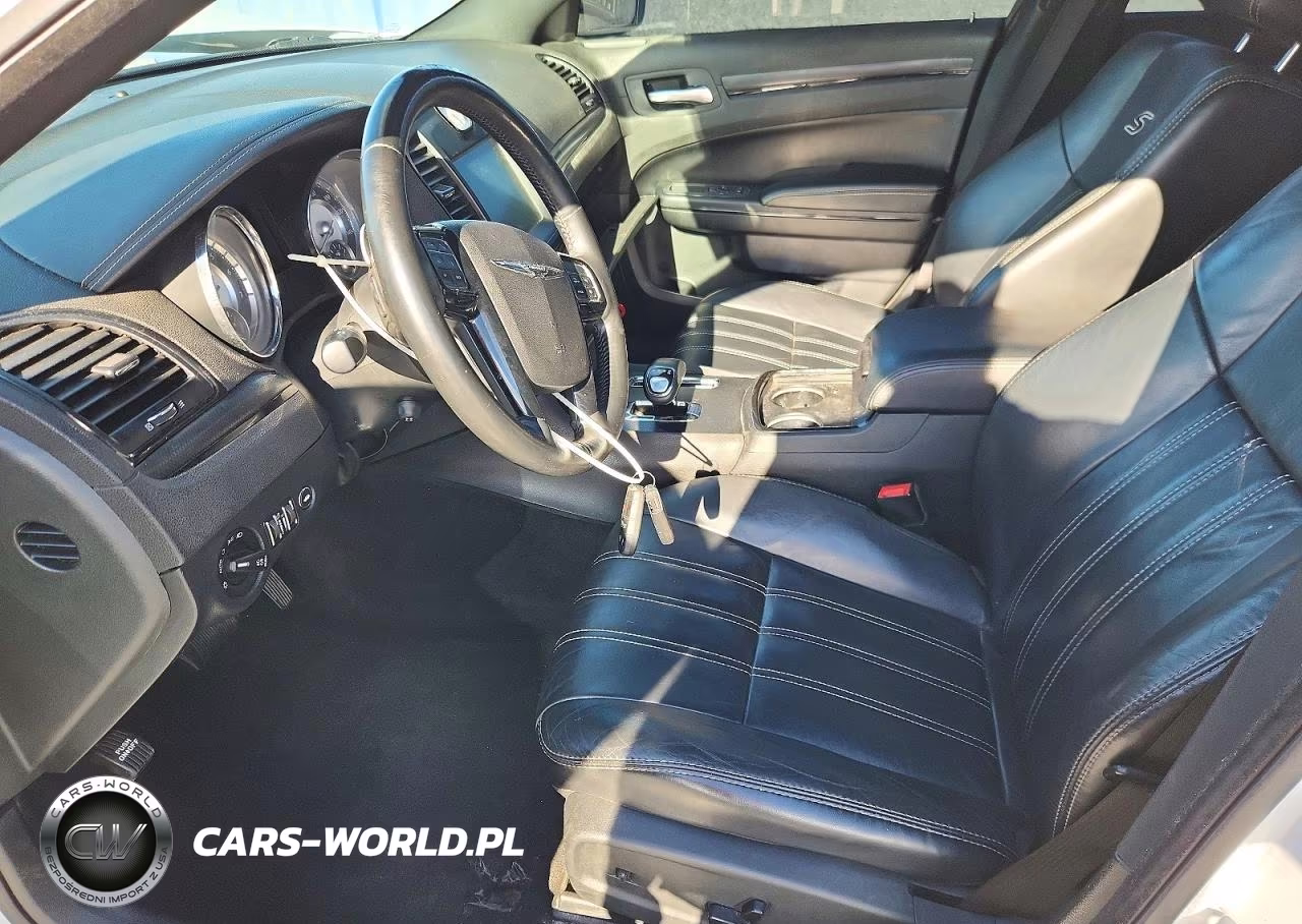 2013 Chrysler 300 300S V6 VIN:2C3CCABG9DH743203 - 7