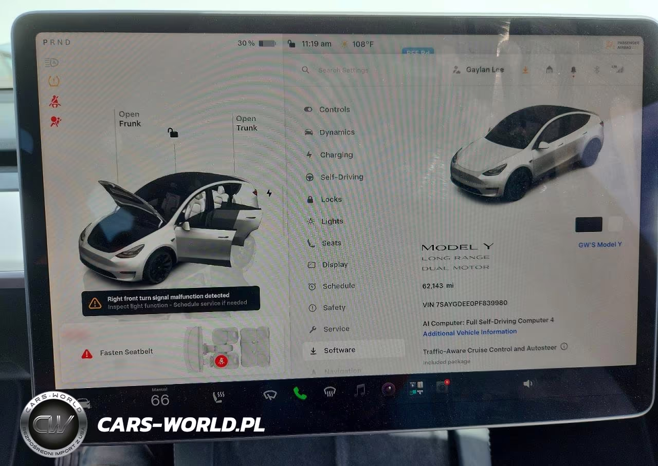 2023 Tesla Model Y VIN:7SAYGDEE0PF839980 - 9