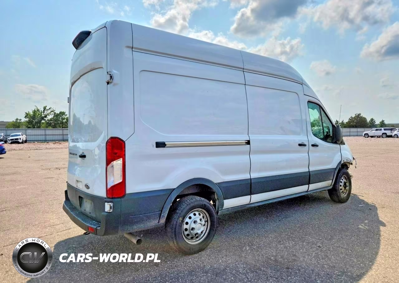 2022 Ford Transit 250 Delivery Van VIN:1FTBR2X84NKA64737 - 3