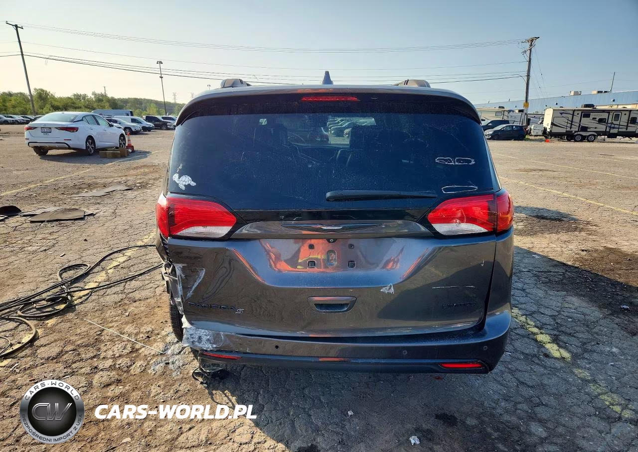 2019 Chrysler Pacifica Limited VIN:2C4RC1GG8KR610292 - 6