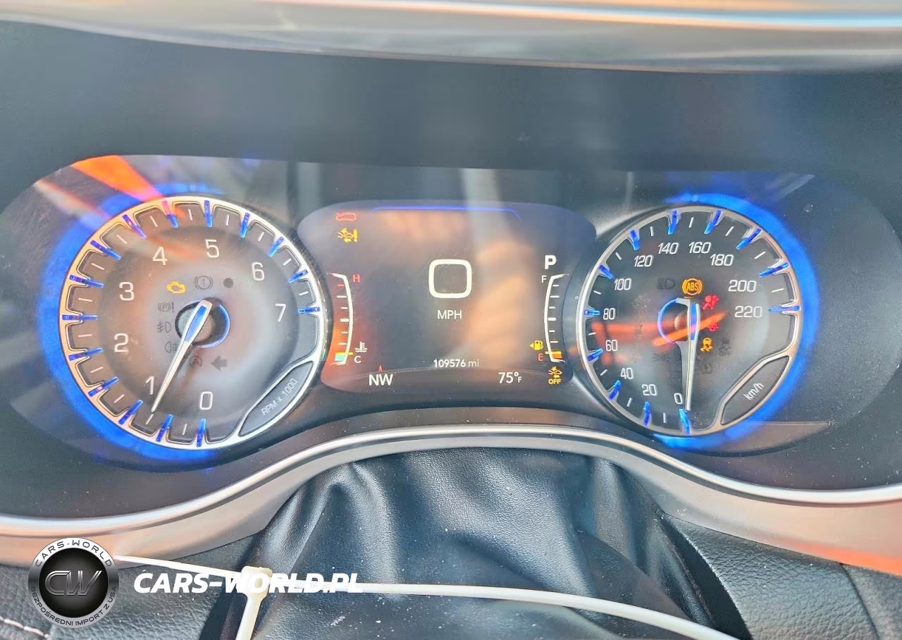 2019 Chrysler Pacifica Limited VIN:2C4RC1GG8KR610292 - 9