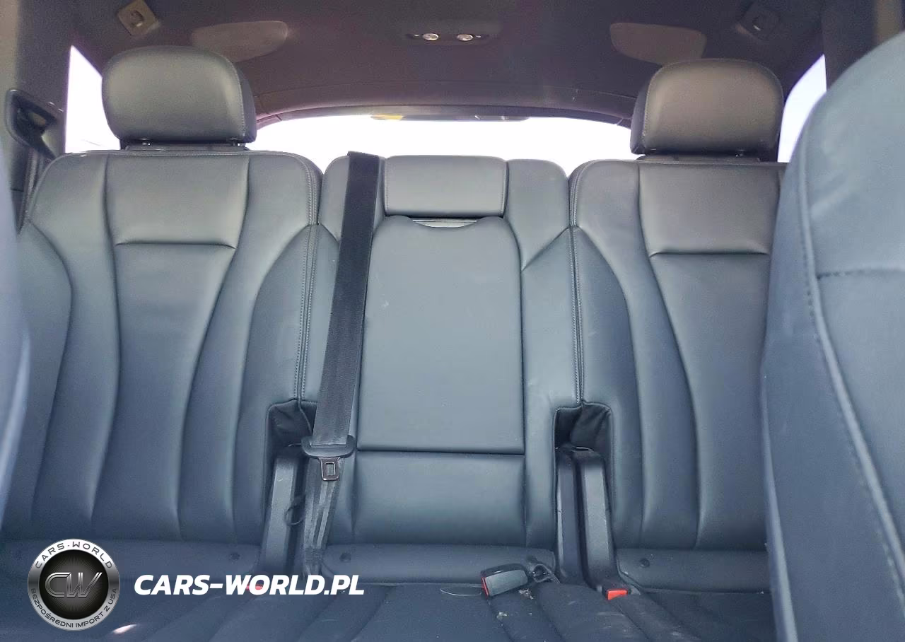 2023 Audi Q7 Premium Plus VIN:WA1LCBF73PD026447 - 10