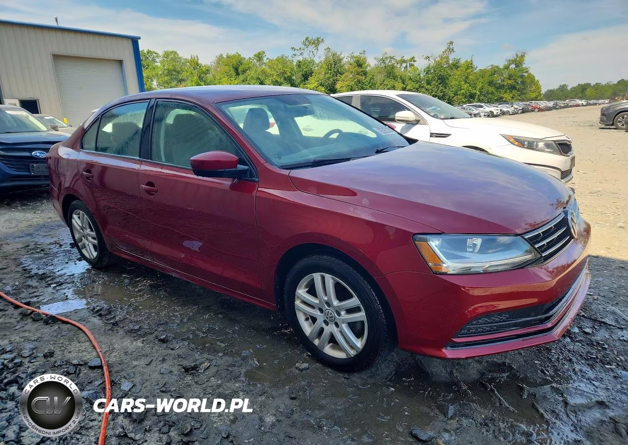 2018 Volkswagen Jetta S VIN:3VW2B7AJ4JM252428 - 4