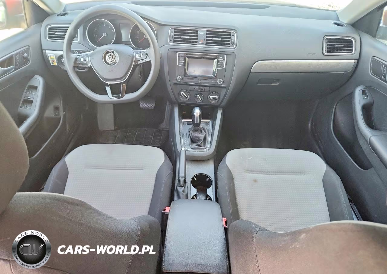 2018 Volkswagen Jetta S VIN:3VW2B7AJ4JM252428 - 8