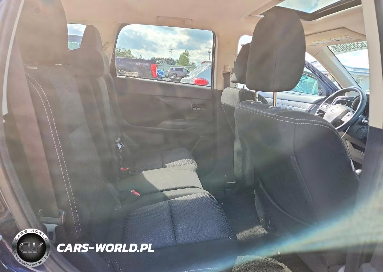 2018 Mitsubishi Outlander Se VIN:JA4AZ3A36JZ045259 - 11