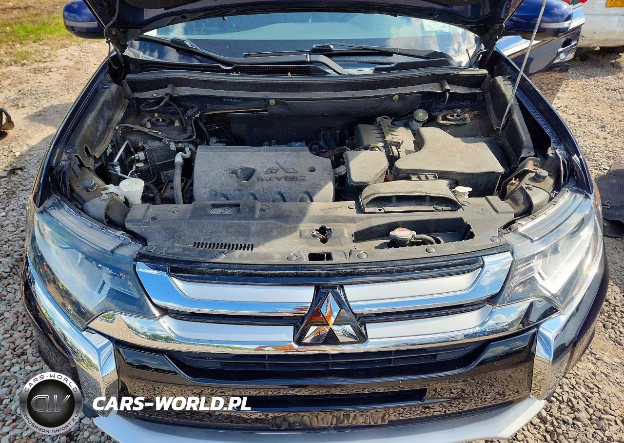 2018 Mitsubishi Outlander Se VIN:JA4AZ3A36JZ045259 - 12
