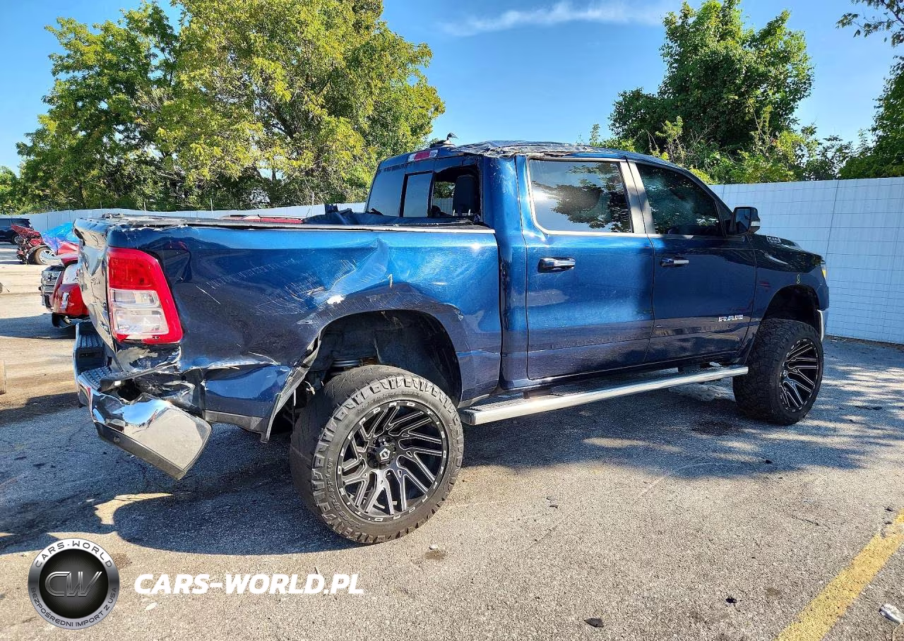 2019 Ram 1500 Big Horn-Lone Star VIN:1C6SRFFT5KN918889 - 3