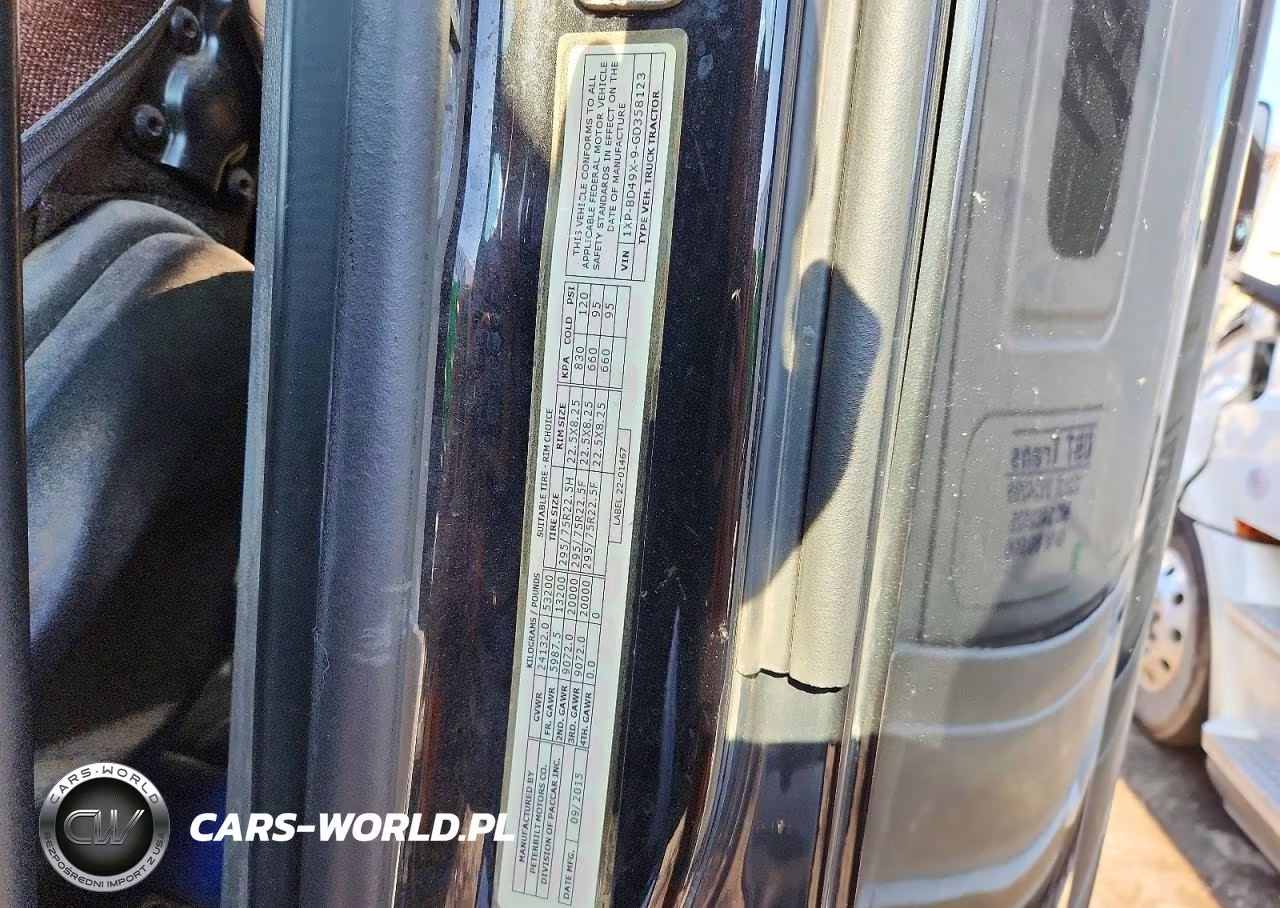 2016 Peterbilt 579 - Semi Truck VIN:1XPBD49X9GD358123 - 12
