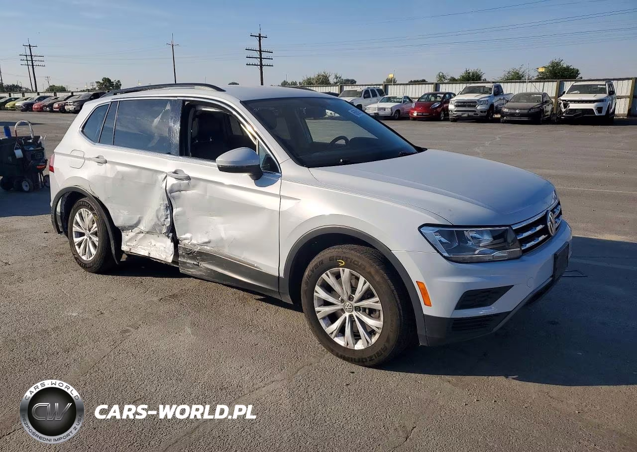 2018 Volkswagen Tiguan Se VIN:3VV2B7AX2JM071871 - 4