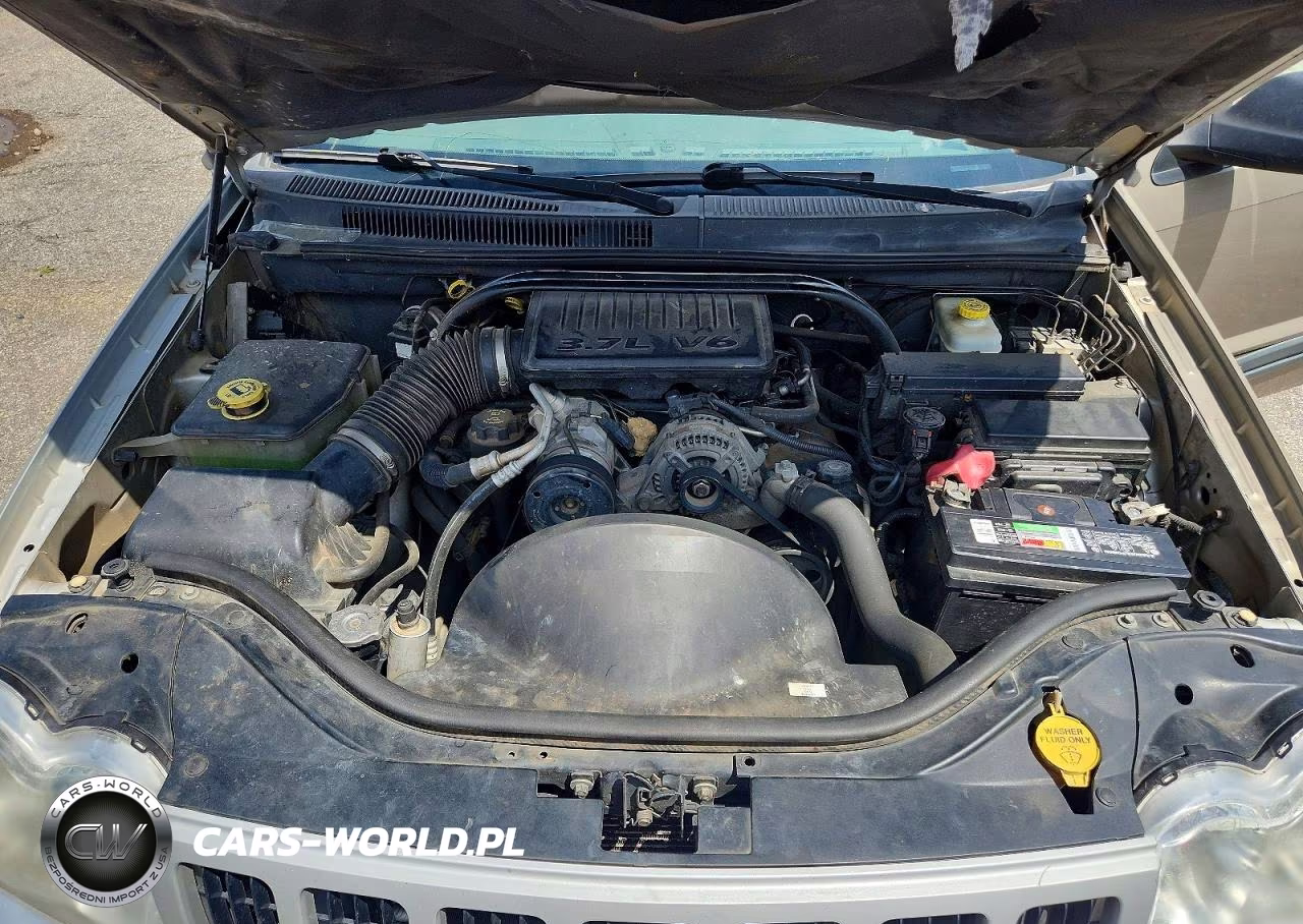 2005 Jeep Grand Cherokee Laredo VIN:1J4GS48K85C524809 - 12