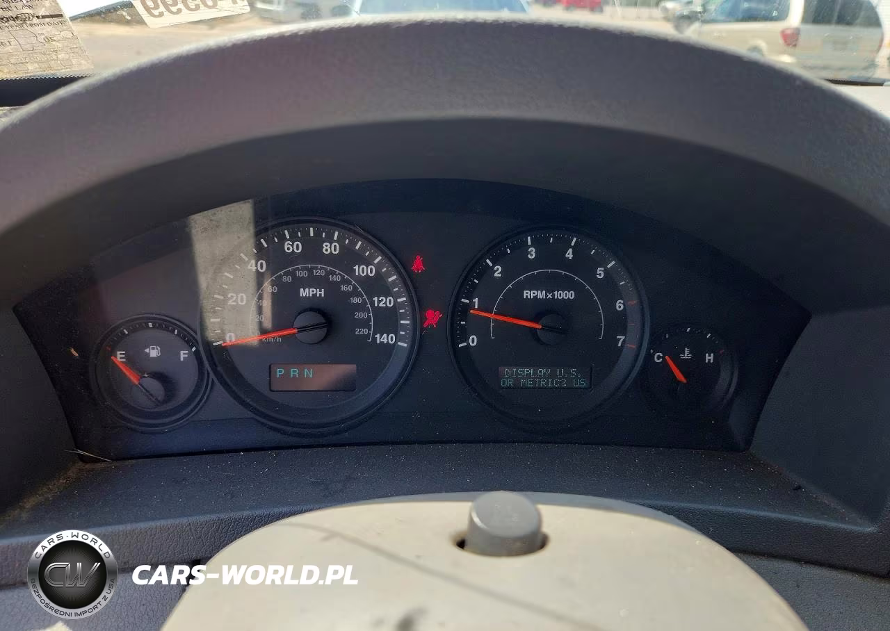 2005 Jeep Grand Cherokee Laredo VIN:1J4GS48K85C524809 - 9