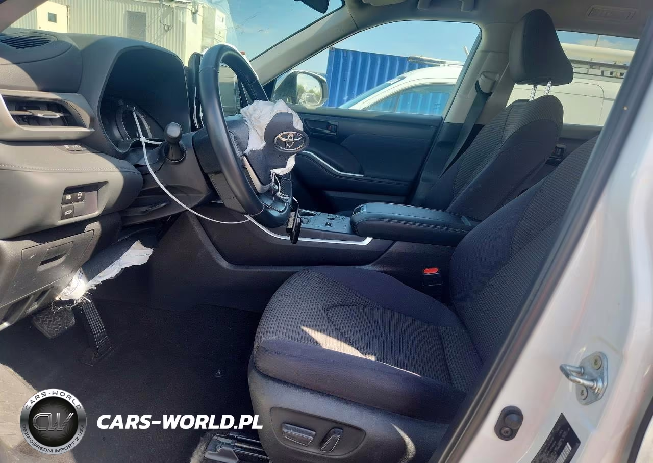 2025 Toyota Highlander Le VIN:5TDKDRAH2SS550709 - 7