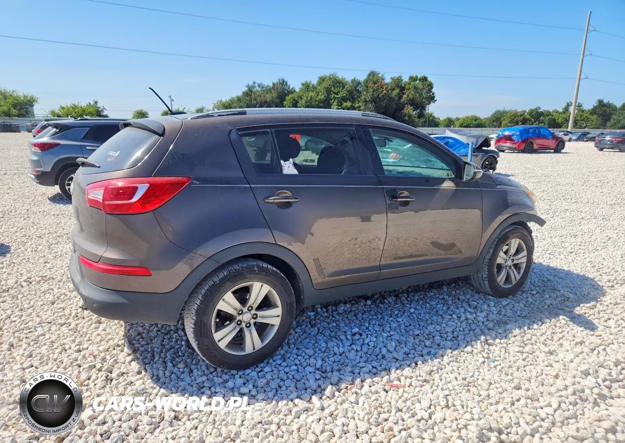 2013 Kia Sportage Lx VIN:KNDPB3A29D7477677 - 3