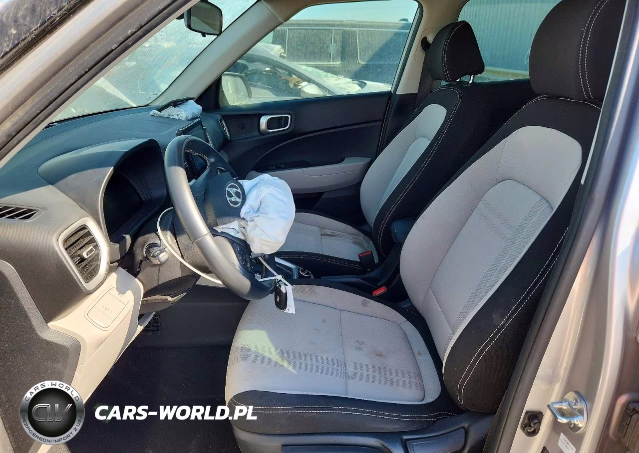2024 Hyundai Venue Sel VIN:KMHRC8A39RU295686 - 7