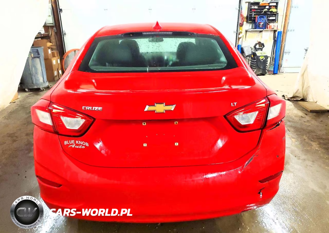 2018 Chevrolet Cruze Lt VIN:1G1BE5SM2J7165637 - 6
