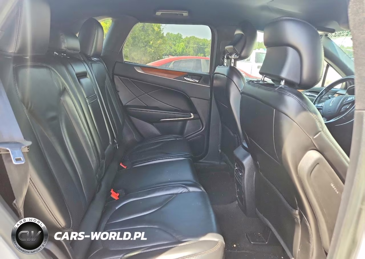 2019 Lincoln Mkc Select VIN:5LMCJ2C9XKUL30104 - 11