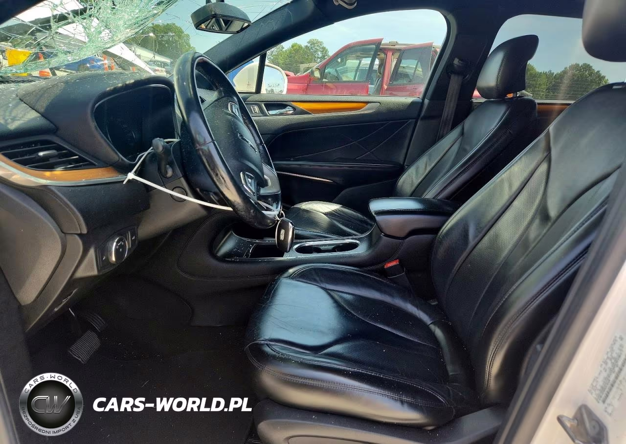 2019 Lincoln Mkc Select VIN:5LMCJ2C9XKUL30104 - 7