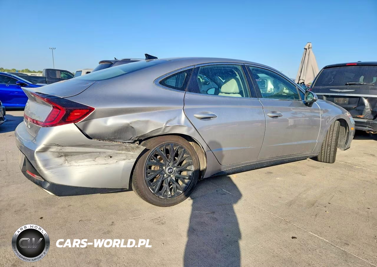 2021 Hyundai Sonata Limited VIN:5NPEH4J22MH124706 - 3
