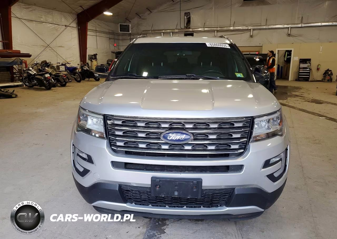 2017 Ford Explorer Xlt VIN:1FM5K8DH9HGB48628 - 5